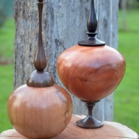 Lidded containers